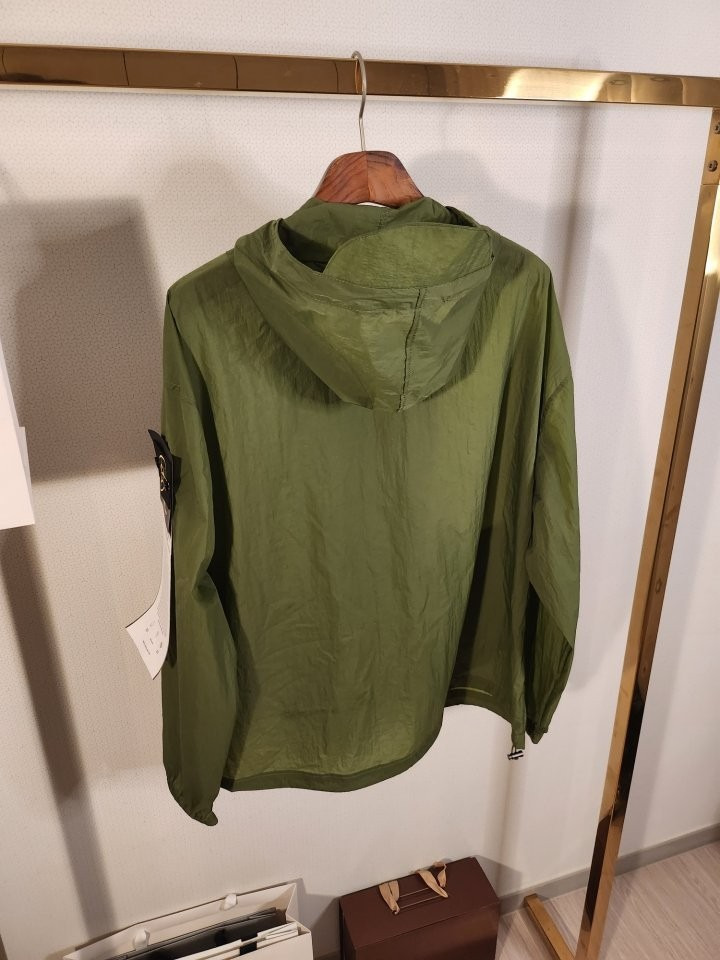 스톤아일랜드 와펜 초경량 집업 캡 윈드바람막이