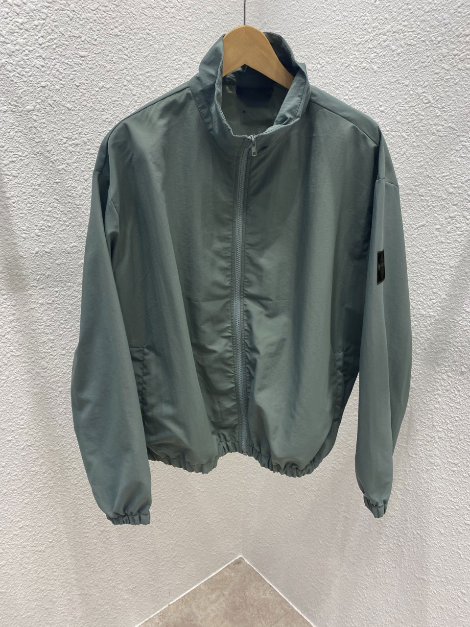 스톤아일랜드 머슬 바람막이