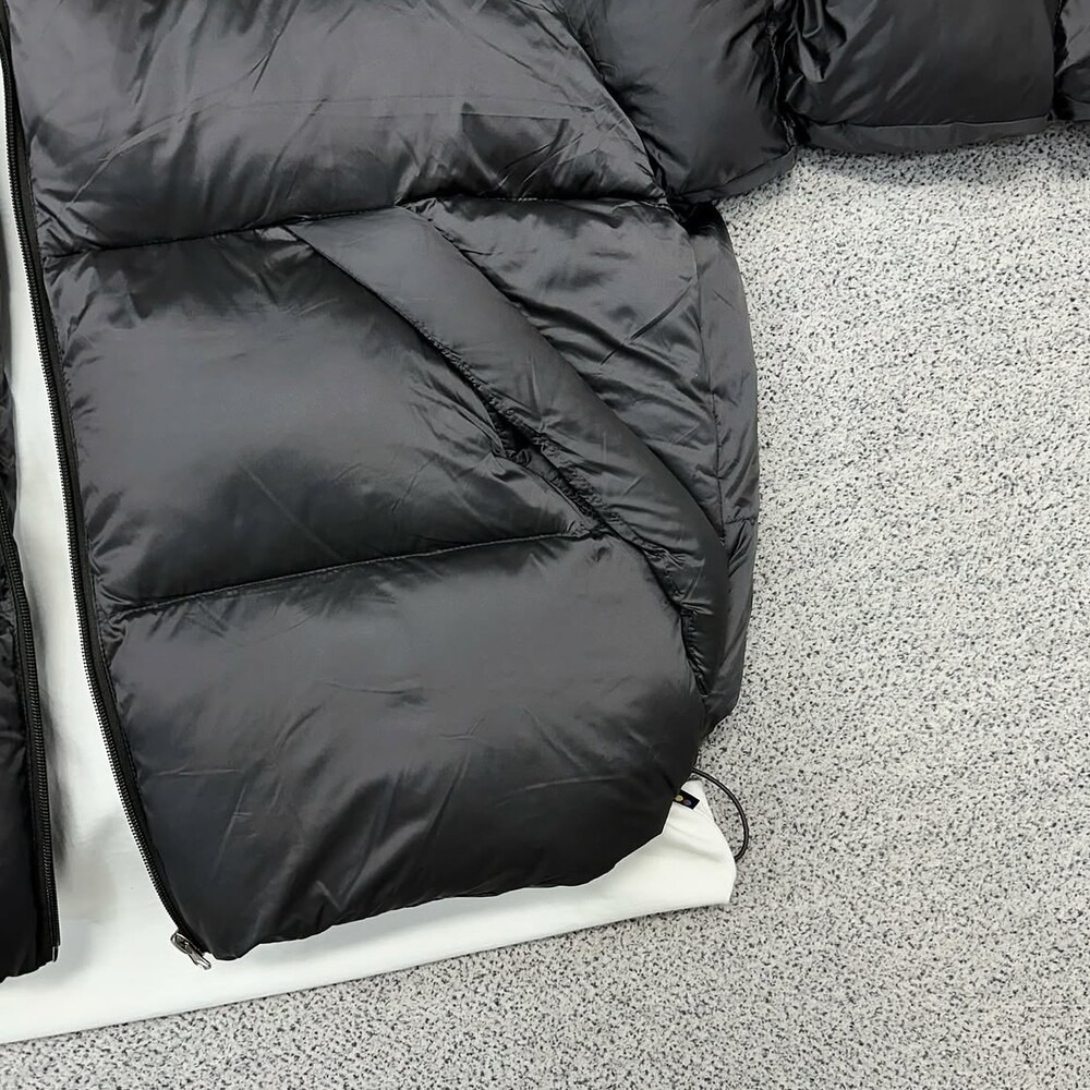 스톤아일랜드 글로시 다운 패딩점퍼