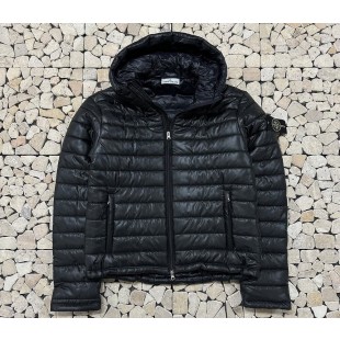 스톤아일랜드 와펜포인트 경량 후드패딩