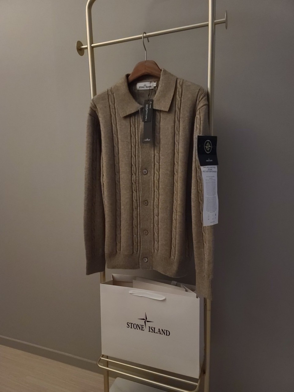 스톤아일랜드 꽈배기 니트 가디건