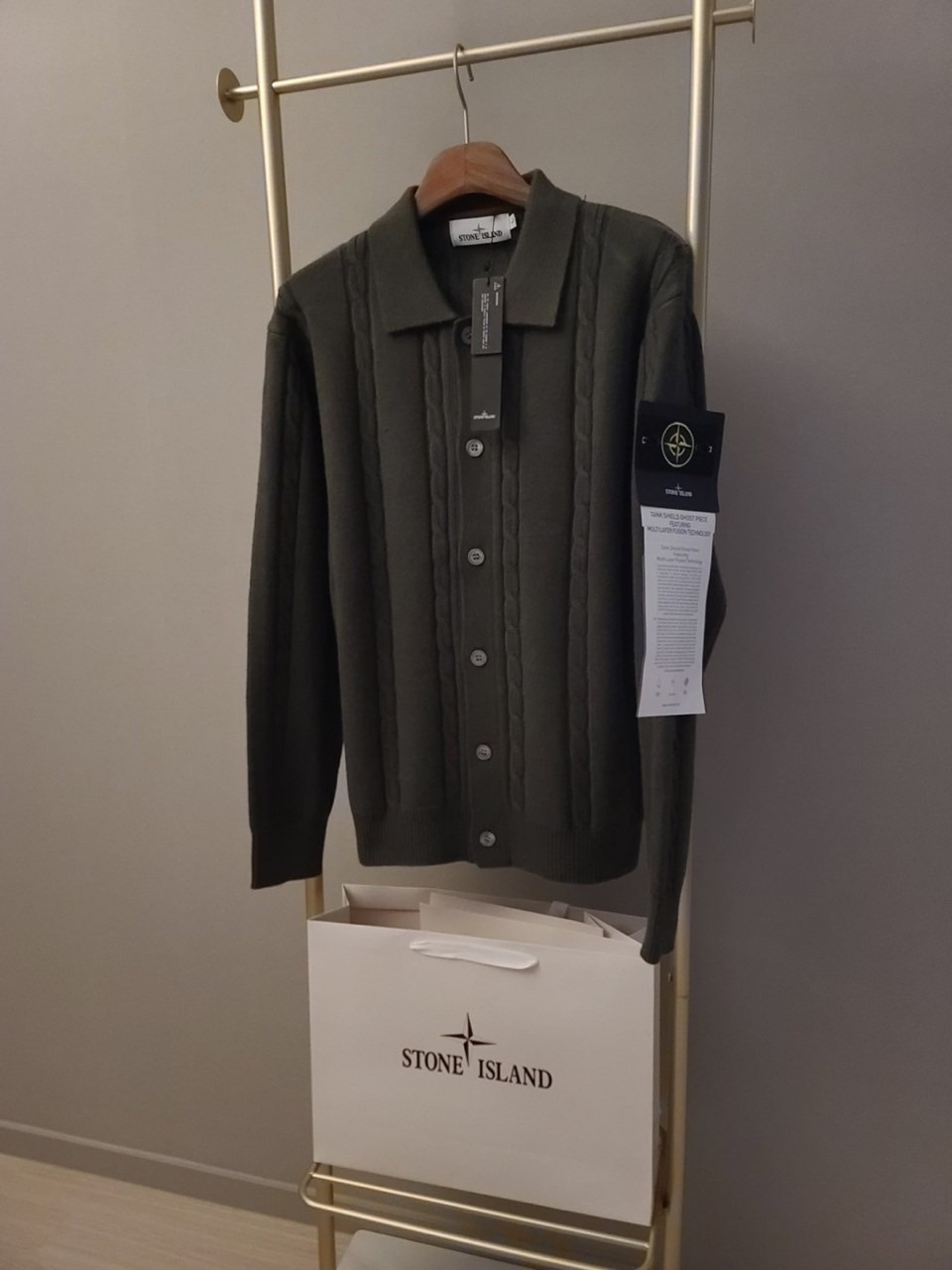 스톤아일랜드 꽈배기 니트 가디건