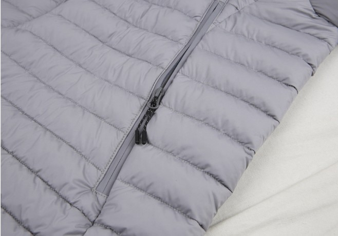 스톤아일랜드 테크 빅지퍼 경량패딩