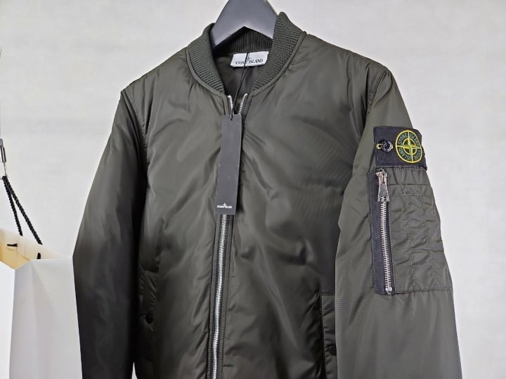 스톤아일랜드 와펜패치 항공패딩