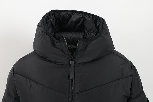 스톤아일랜드 후드중량 패딩