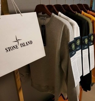 스톤아일랜드 기모 맨투맨