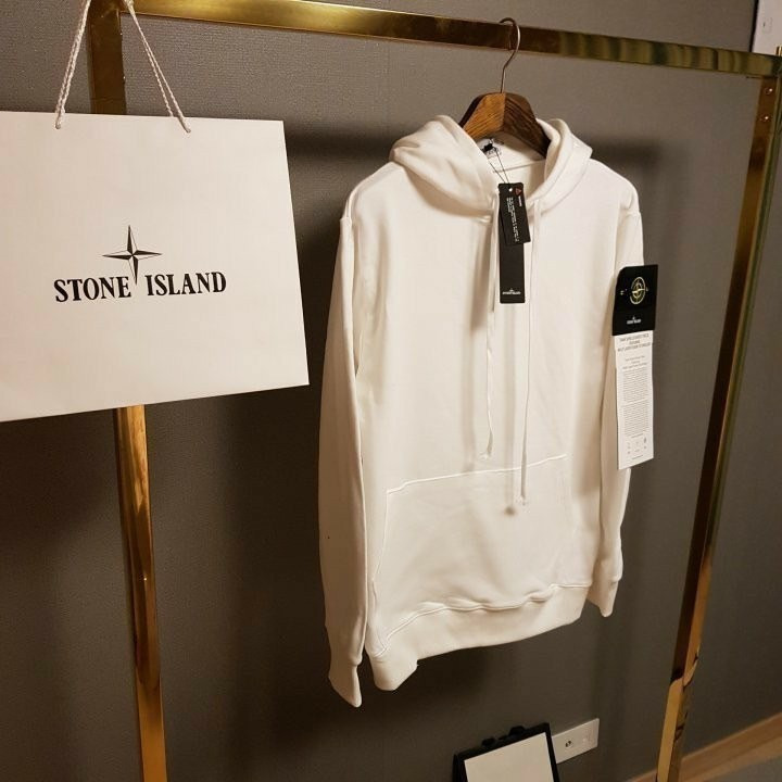 스톤아일랜드 후드티셔츠