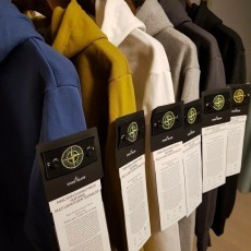 스톤아일랜드 후드티셔츠