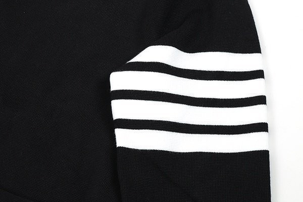 톰브라운 사선 골드버튼 가디건