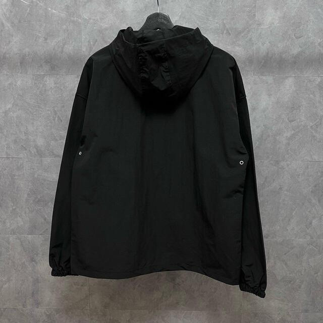 톰브라운 사선 스트라이프 바람막이