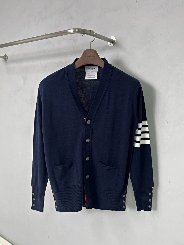 톰브라운  시그니쳐 가디건
