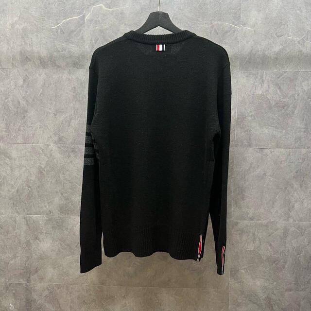 톰브라운 램스울 라운드니트