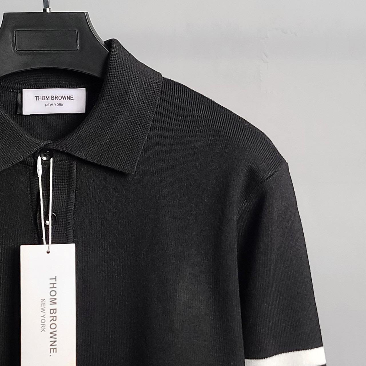 톰브라운 사선완장 울 카라 니트 (재입고!!)