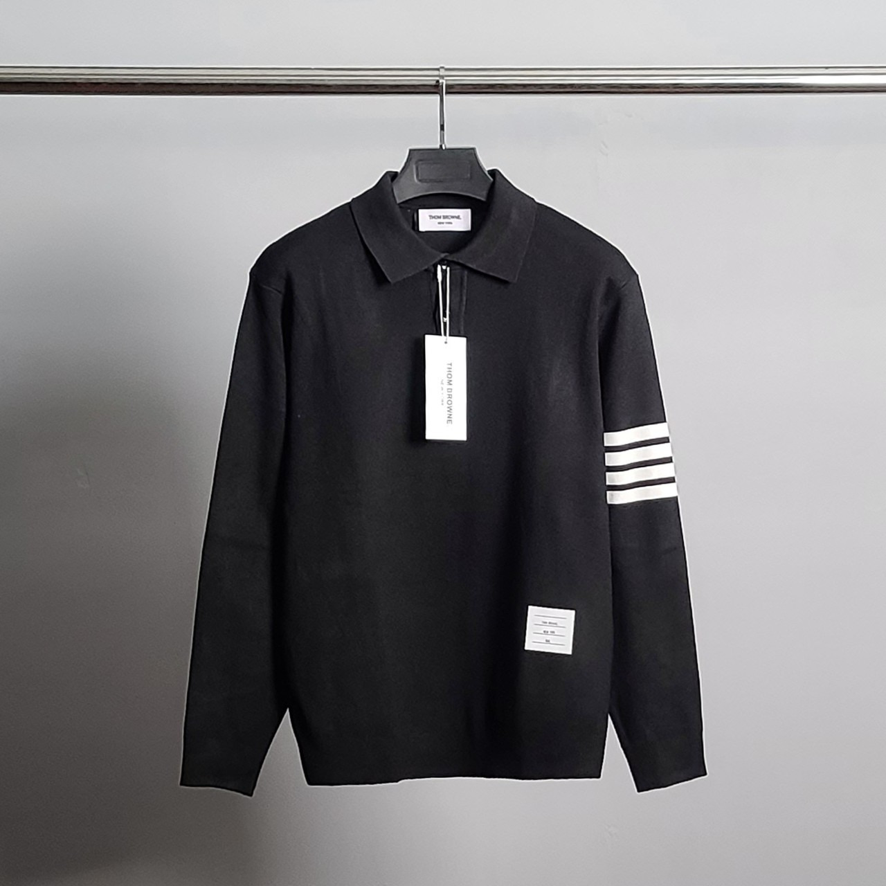 톰브라운 사선완장 울 카라 니트 (재입고!!)