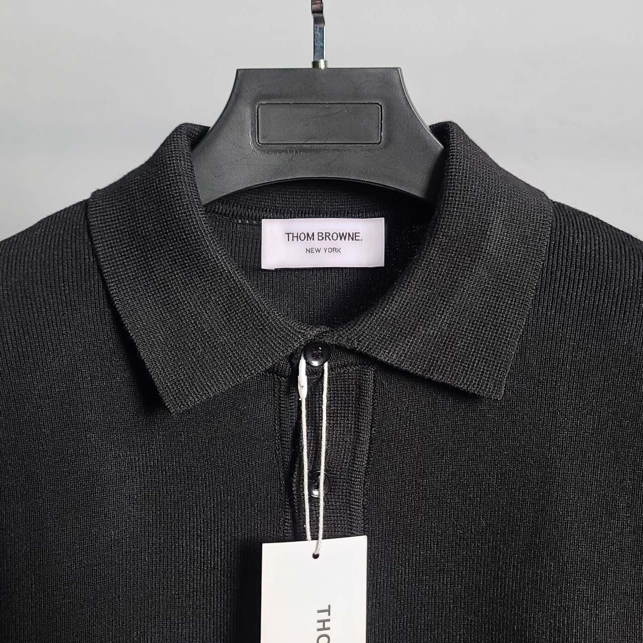 톰브라운 사선완장 울 카라 니트 (재입고!!)