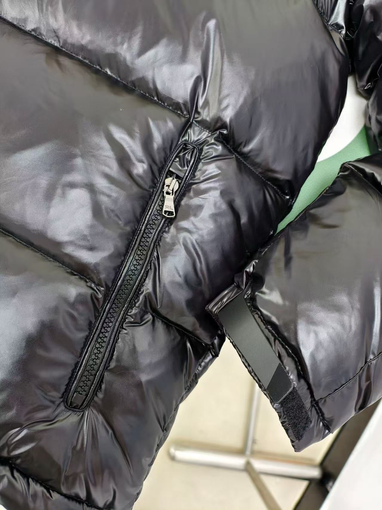 폴로 패딩 (유광)