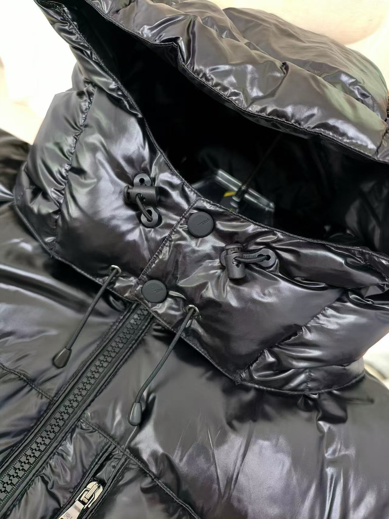 폴로 패딩 (유광)