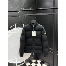 몽클레어 맨즈 니트 패딩