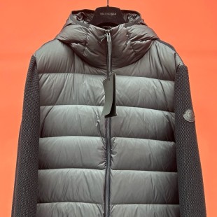 몽클레어 맨즈 후드 니트 경량 패딩