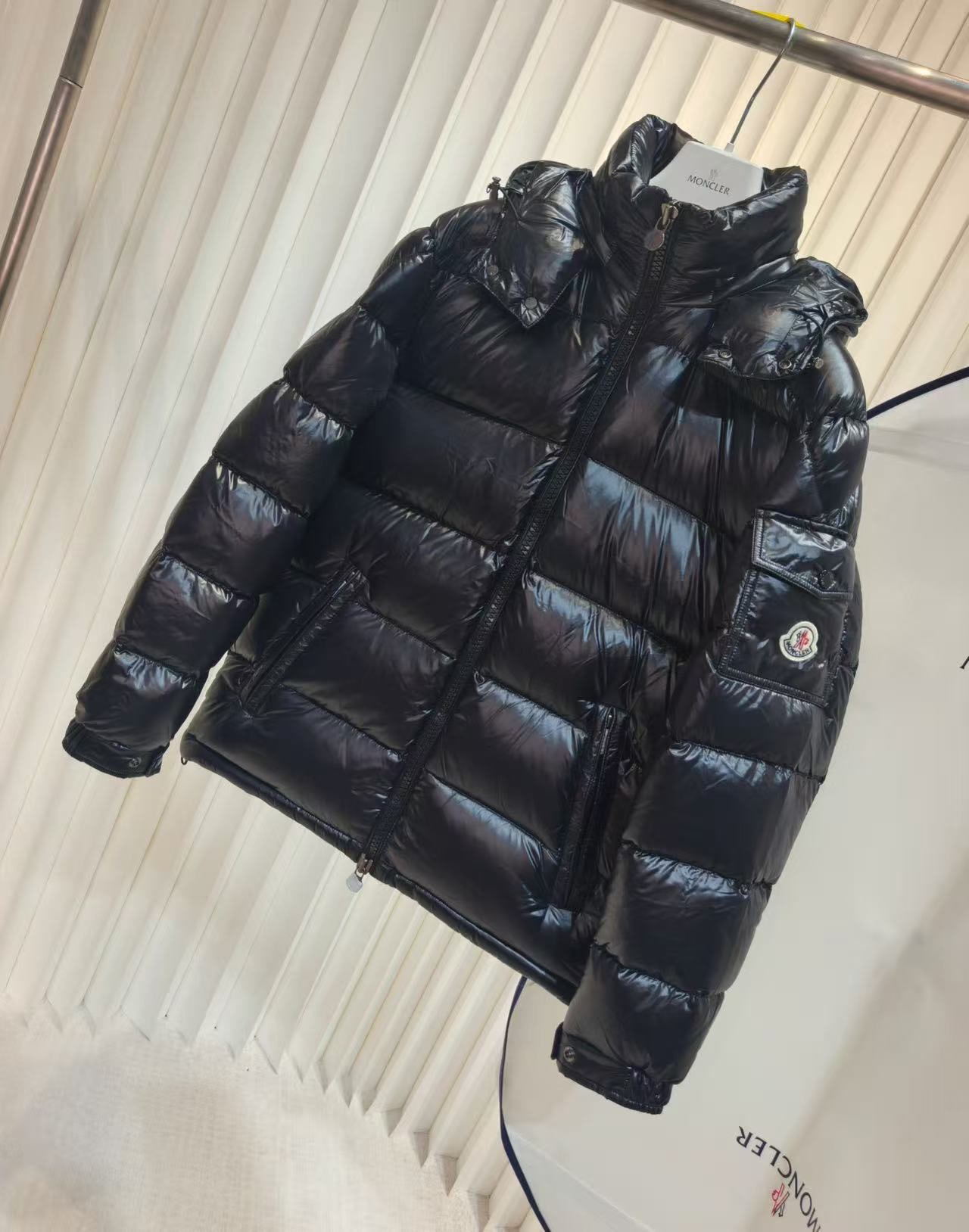 몽클레어 마야패딩 ( 고급버전 )