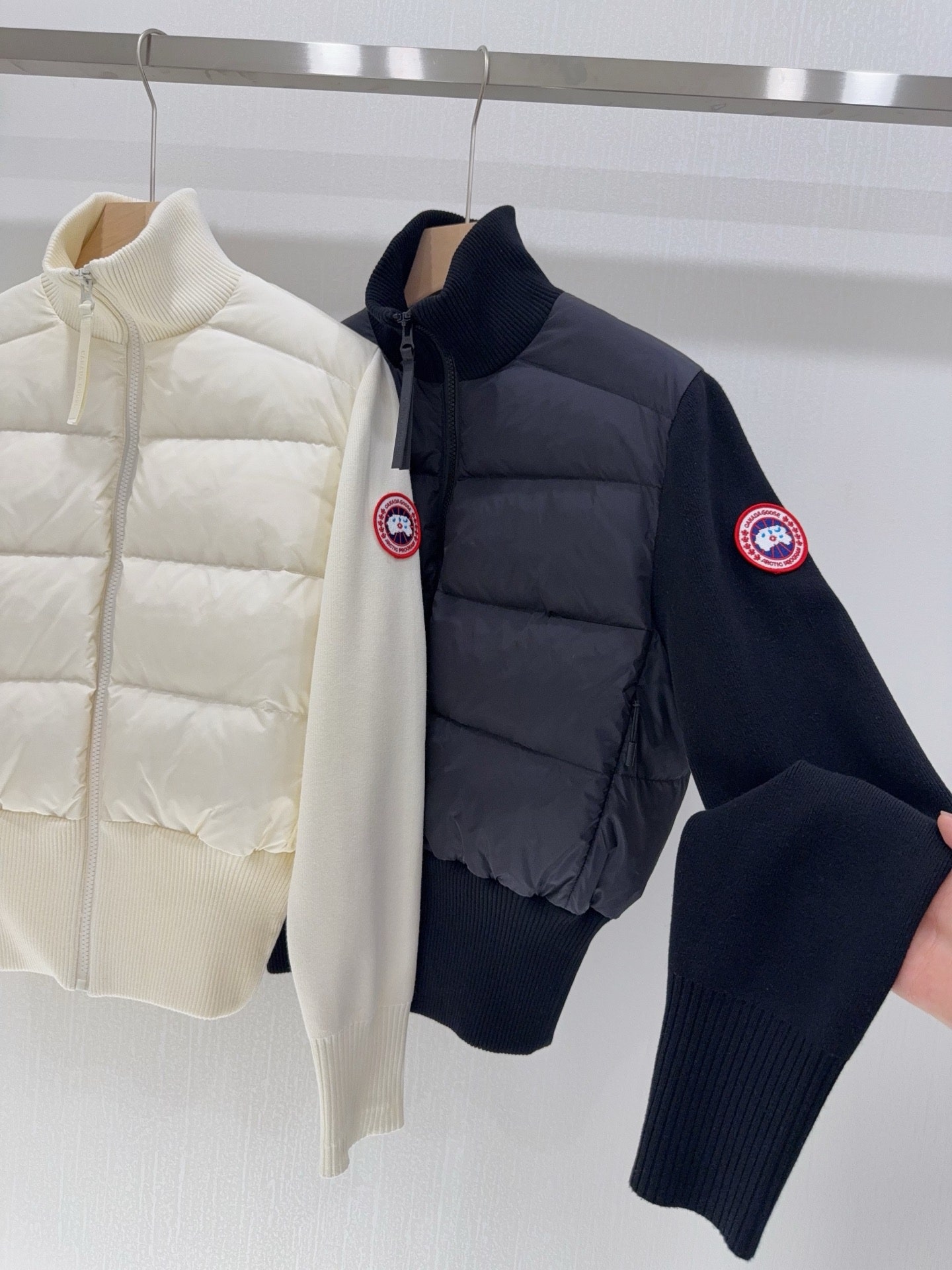 캐나다구스 니트패딩