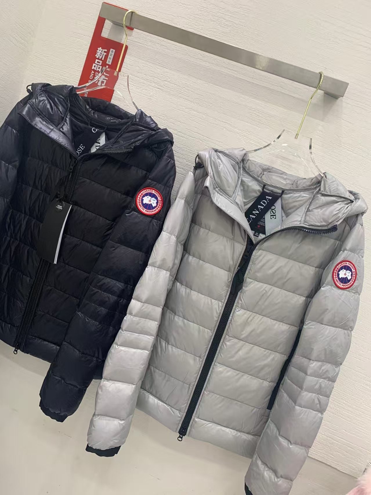 캐나다구스 경량패딩