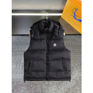 몽클레어 유광 조끼 패딩